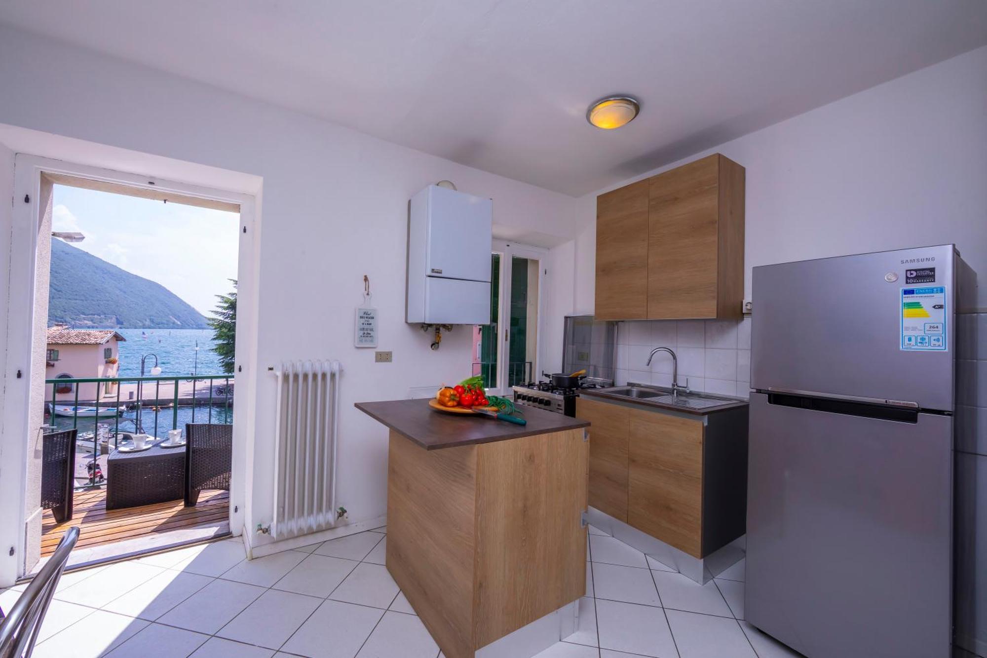 Dogana Best Lake View - Happy Rentals Torbole Sul Garda Eksteriør billede