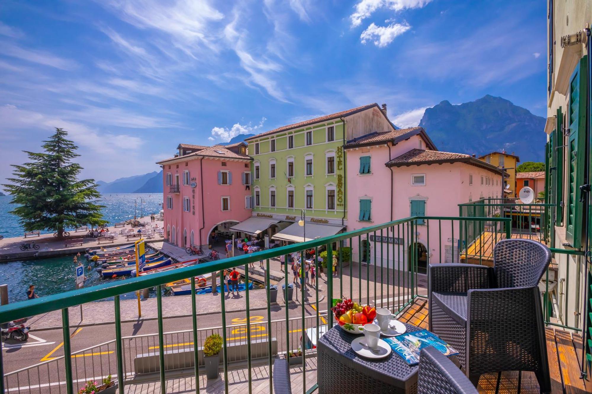Dogana Best Lake View - Happy Rentals Torbole Sul Garda Eksteriør billede